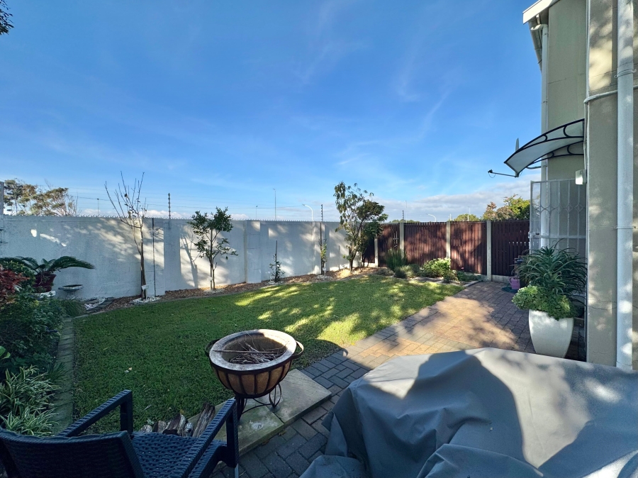 2 Bedroom Property for Sale in Kenilworth Western Cape